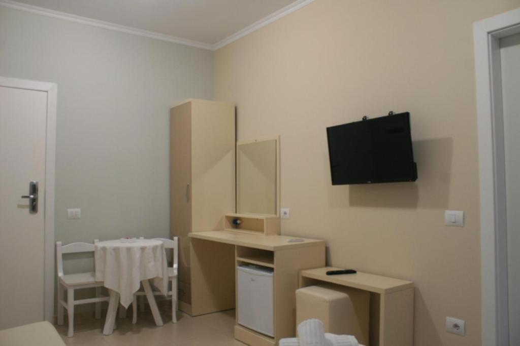 Apartments In Potam Himara Kültér fotó